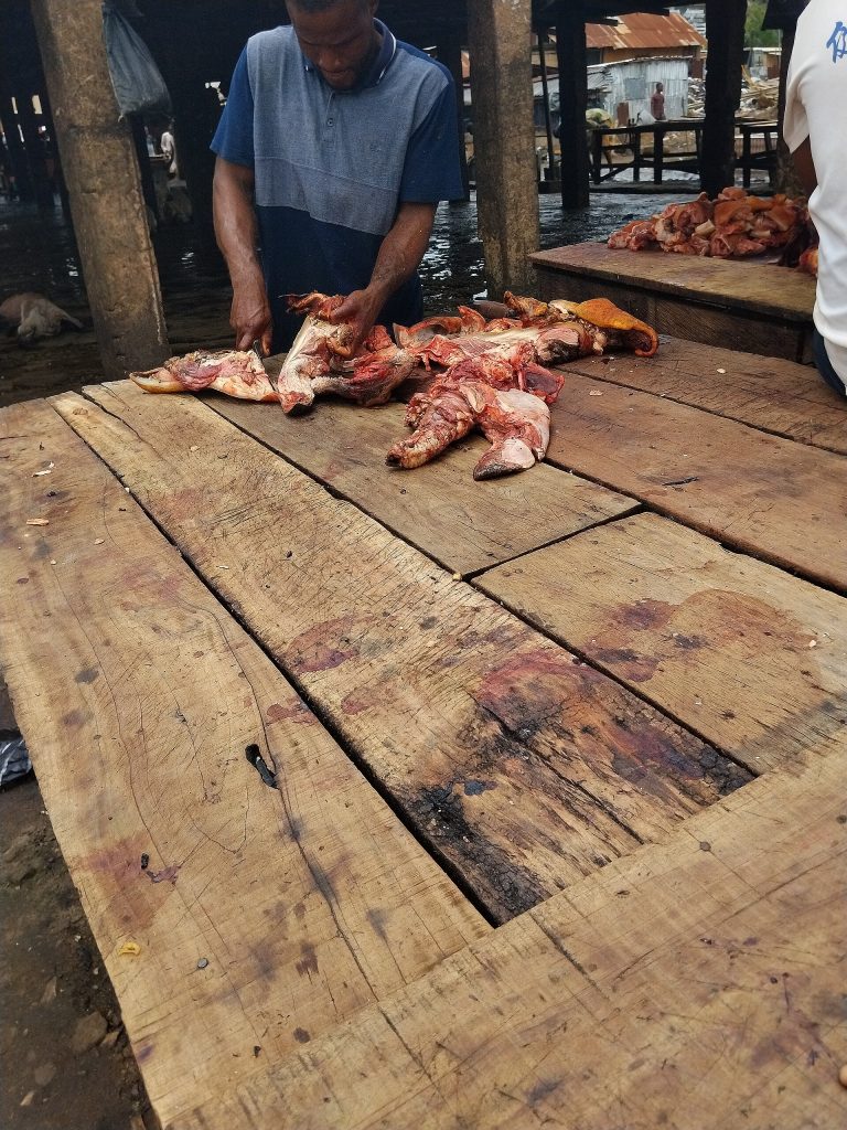수입육납품, 왜 중요한가? 비용부터 견적까지 꼭 알아야 할 핵심 포인트 실제 고기납품 현장 사진